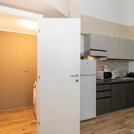 Ai Confettoni شقة