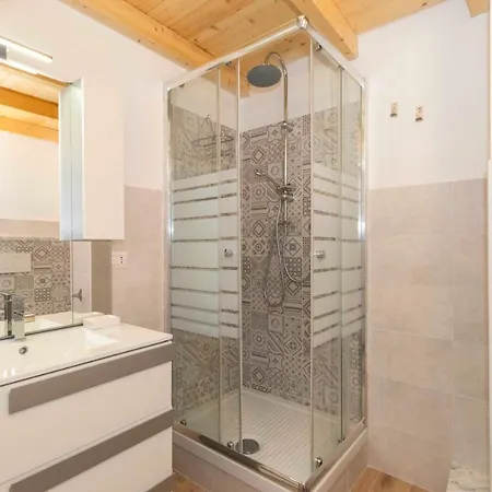 Ai Confettoni شقة